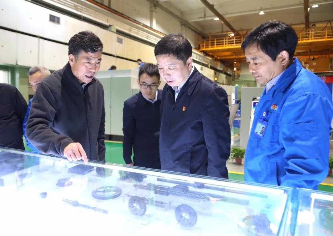 省国资委主任王海鹏到必发指数入口集团调研指导工作