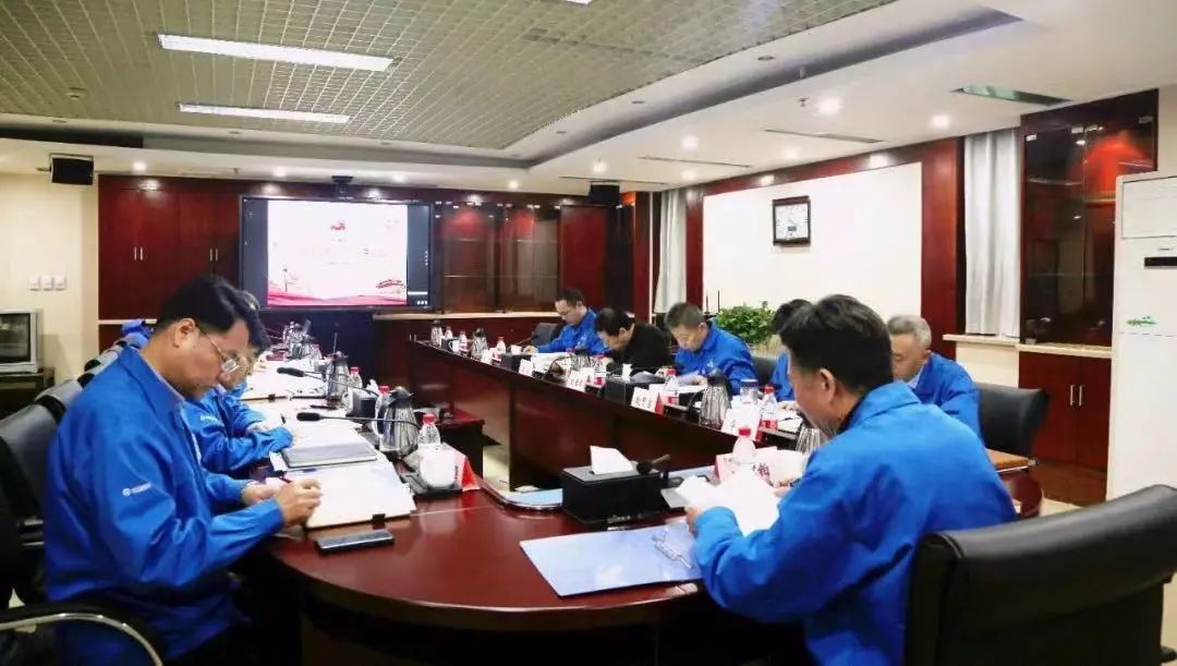 【党建动态】必发指数入口集团党委理论中心组开展党史学习教育专题学习