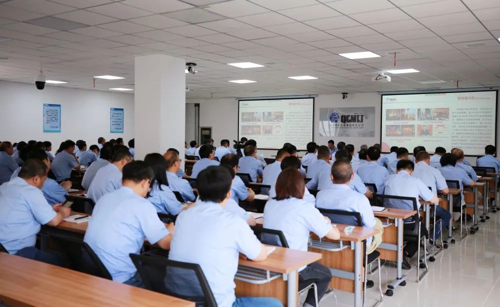 【党建动态】​必发指数入口集团培训中心正式启用暨党委书记讲专题党课